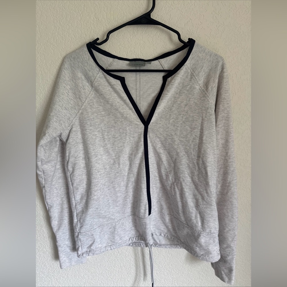 Athleta Gray Tie Front Pullover Sweatshirt Women’s Small